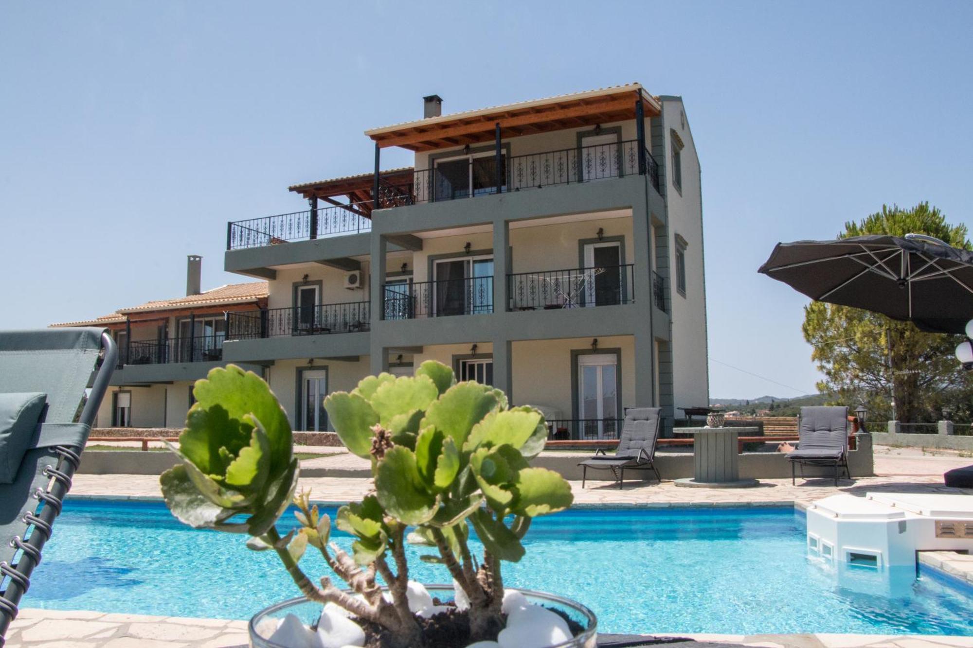 Heaven House With Pool Apartment Gouvia Exterior photo
